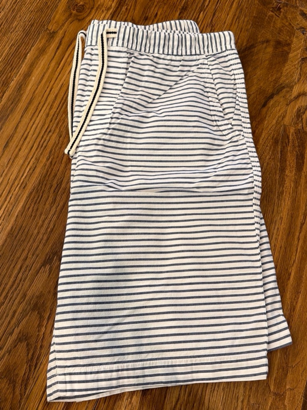 Gap White and Navy Striped Shorts with Drawstring